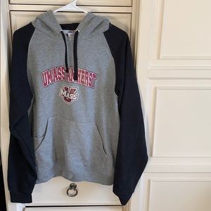 UMASS Amherst Grey/Black Sweatshirt Hoodie